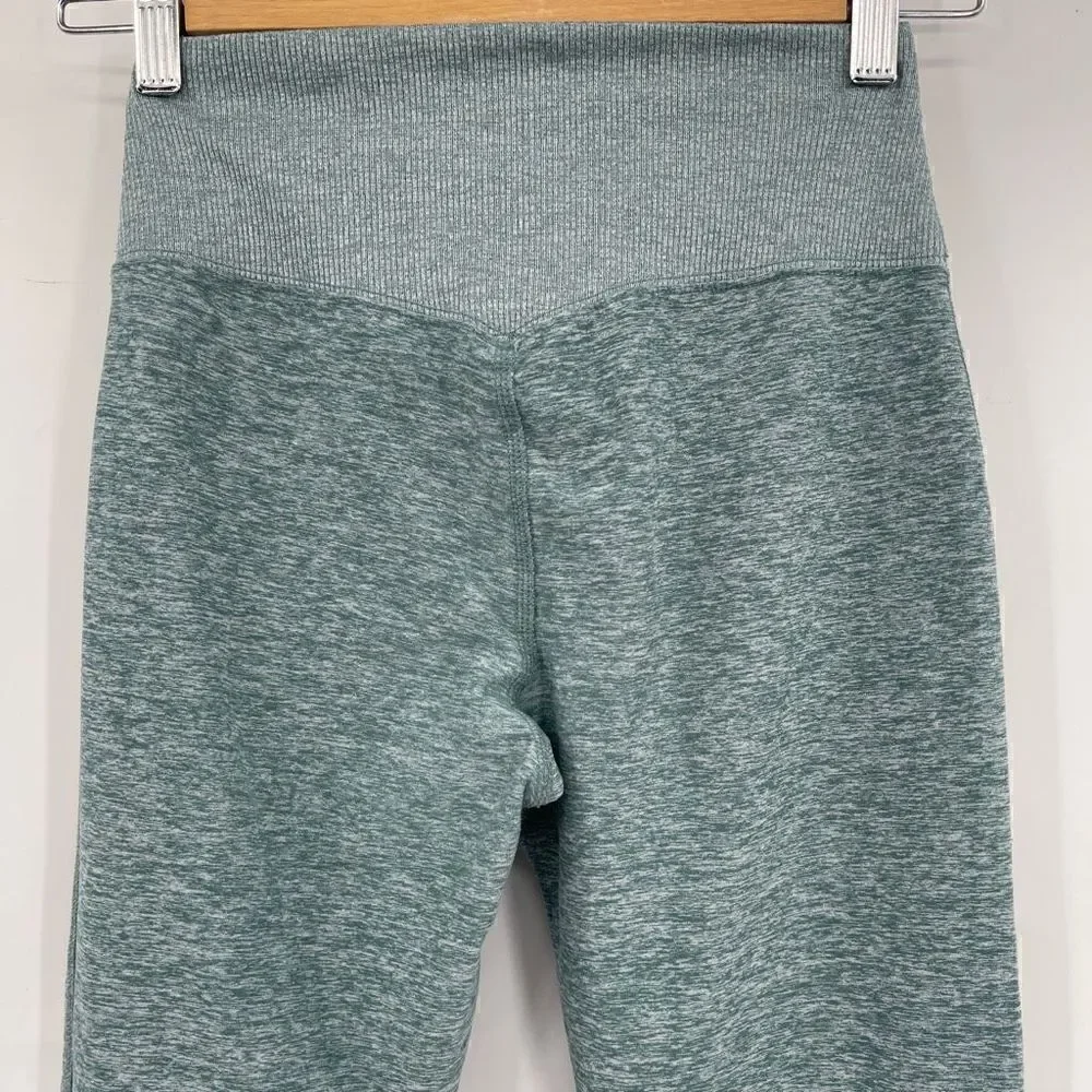 Alo Yoga Green High Waisted Fitted Mid Rise Ankle Leggings Size Small
